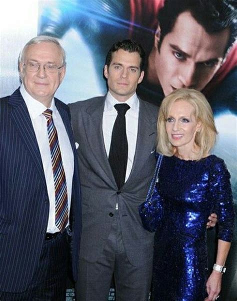 Henry Cavill and his parents | Henry cavill, Premiere, British actors