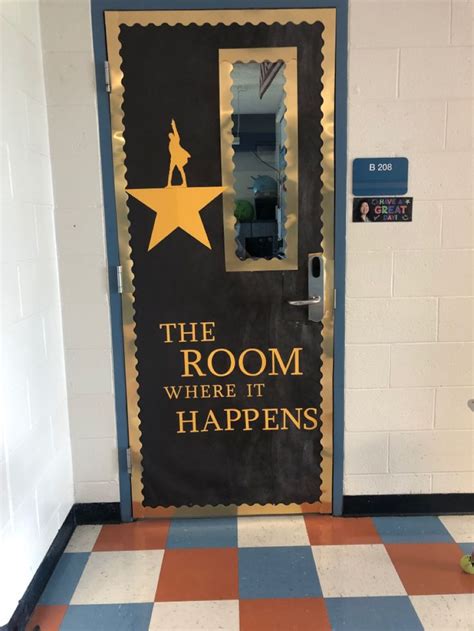 The Room Where it Happens | Music classroom decor, Choir classroom, Hollywood theme classroom