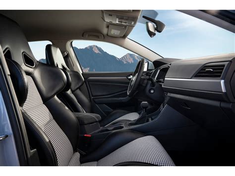 2023 Volkswagen Jetta: 87 Interior Photos | U.S. News