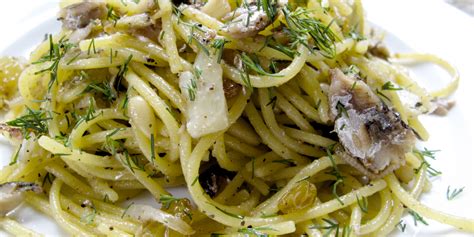 Pasta con le Sarde (Pasta With Sardines) | Oregonian Recipes