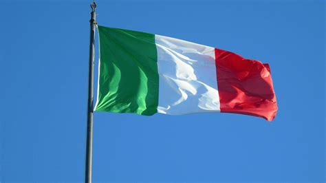 Italy Flag Wallpapers - Top Free Italy Flag Backgrounds - WallpaperAccess