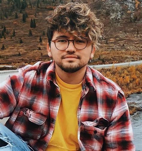 JC Caylen – Wiki, Age, Family, Girlfriend, Height, Net Worth, Biography & More - BigstarBio