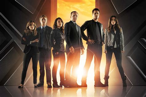 Agents of SHIELD welcomes back original cast member