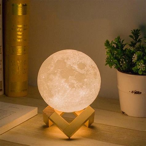 The Best Moon Night Light / Moon Lamp for Sleeping (November 2024)