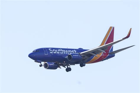 'Unruly' passenger forces emergency landing on Southwest flight