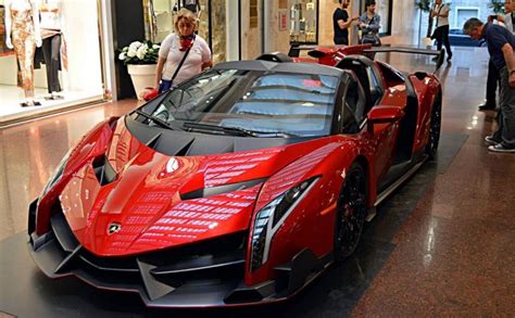 Lamborghini Veneno - specifications, photos, videos, reviews, prices