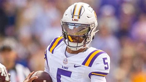 LSU's Daniels wins Heisman Trophy, joining rare group | Yardbarker