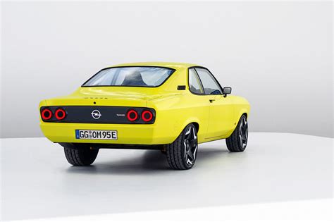 Opel Manta GSe ElektroMod: ace restomod revealed in detail | CAR Magazine