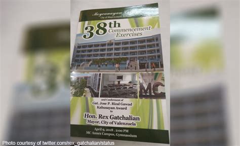 Rex Gatchalian receives special award from Meycauayan College