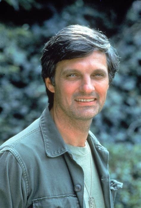 'Hawkeye' Pierce | Alan alda, Tv doctors, Best actor