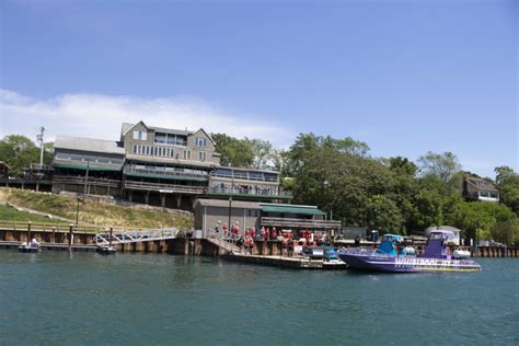 Lewiston - Whirlpool Jet Boat Tours