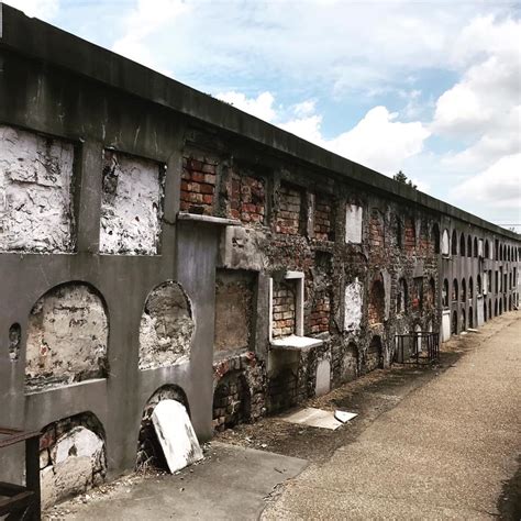 History in Stone: Above Ground Burials and Oven Crypts: A Toasty New Orleans Tradition