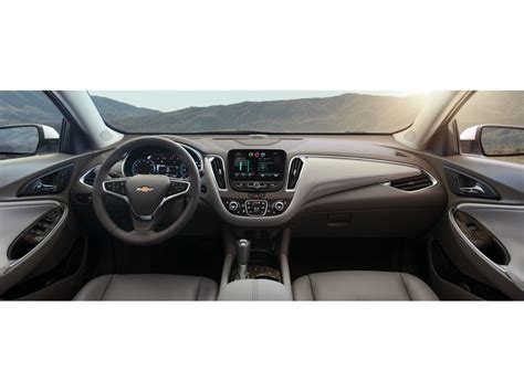 2019 Chevrolet Malibu Hybrid: 20 Interior Photos | U.S. News