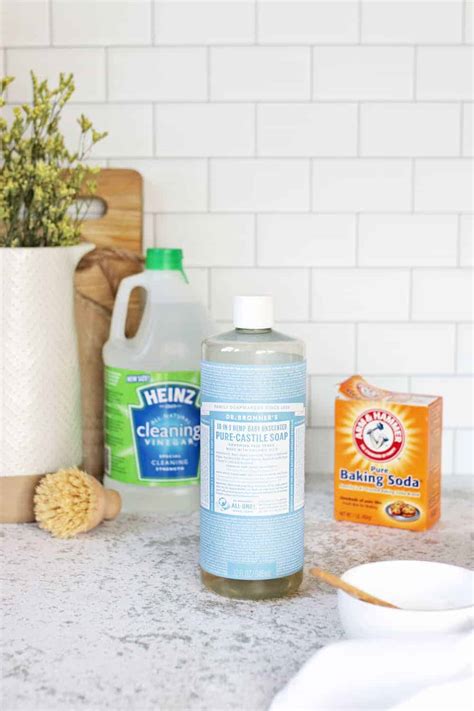 4 Green Cleaning Ingredients You Should Never Mix | Hello Nest