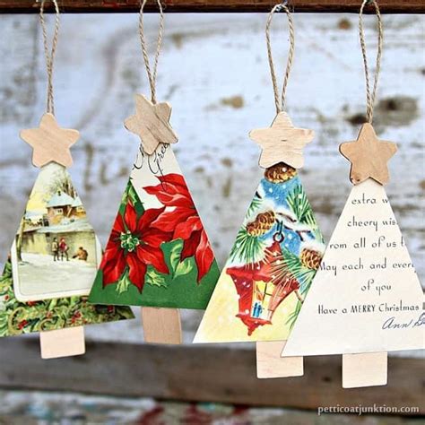 20 DIY Christmas Ornaments