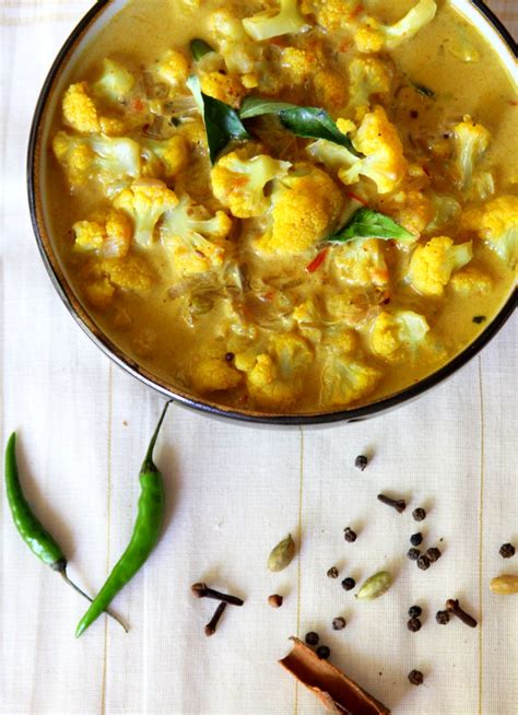 Cauliflower Curry With Coconut Milk