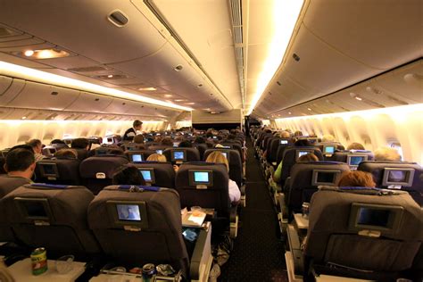 Inside United Airlines N769UA | IAD to FCO | A Sutanto | Flickr