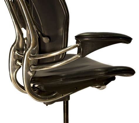 Ergonomic Office Chairs London | SHOF Co.