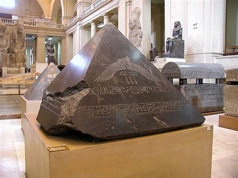 Pin on Ancients: Giza Pyramids