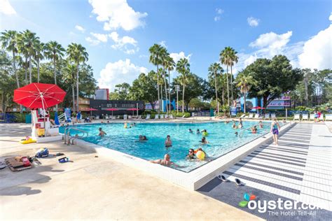 Disney’s All-Star Music Resort - The Calypso Pool at the Disney's All ...