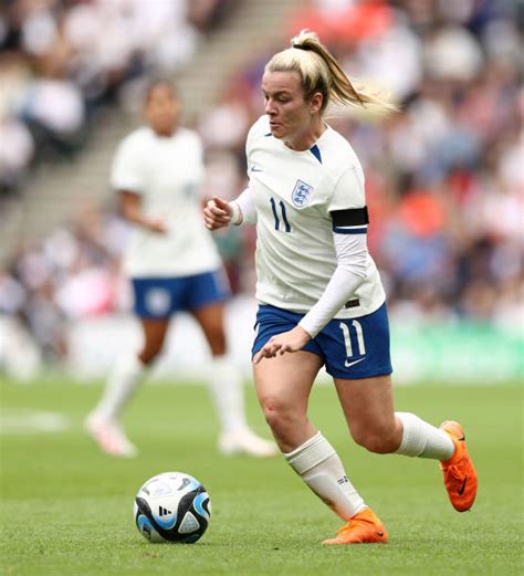 Top 10 Best Women Football Players in England 2023 - Top Soccer Blog