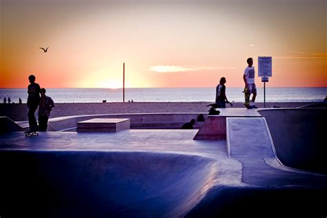 Skateboarding, Venice Beach — SARAH HADLEY PHOTOGRAPHY