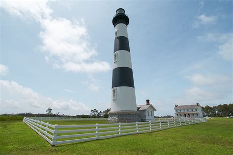 Lighthouses of the Outer Banks - Southern Boating