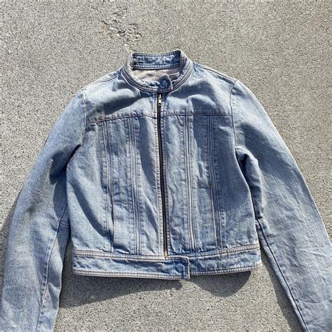 - super cute vintage Gap jean jacket - perfect... - Depop