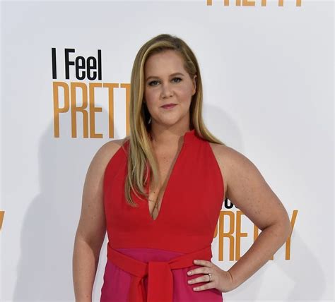 Amy Schumer Was Hospitalized for 5 Days With a Kidney Infection - Brit + Co