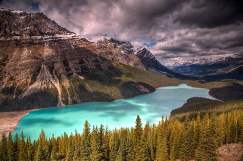 Peyto Lake | Series 'The Cleanest Lakes and Rivers of the Planet' | OrangeSmile.com