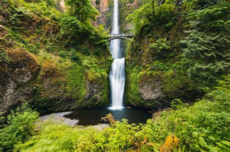 Americas Most Stunning Waterfalls Oregon Waterfalls Waterfall | Images ...