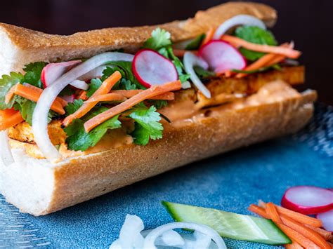 Easy and Delicious Banh Mi Chay - Easy Smart Vegan