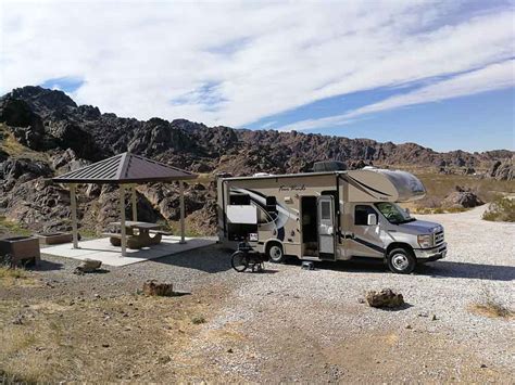 Sawtooth Canyon Campground, Lucerne Valley, California | Womo-Abenteuer