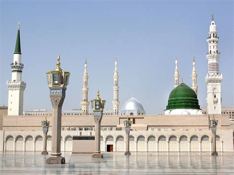 MASJID NABAWI DAN KEUTAMAANNYA » Biro Haji dan Umrah Munatour