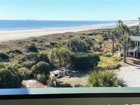 Amazing Views with Sullivan's Island Oceanfront Rentals | Carroll Realty Inc