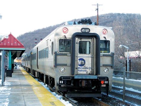 Metro-North to expand New Haven line by 2019 - Yale Daily News