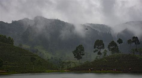 Sembuwatta Lake - An Amazing Landscape | Explore Sri Lanka