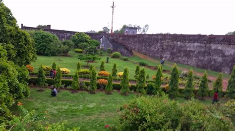 Jeevan's KALLI VALLI : St.Angelo's Fort Cannanore- Kannur fort