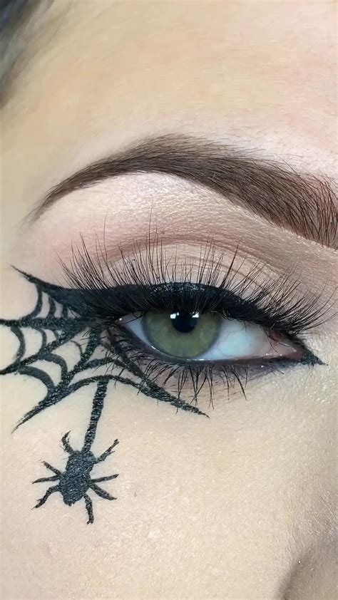 How To Do Spider Web Eye Makeup | Saubhaya Makeup