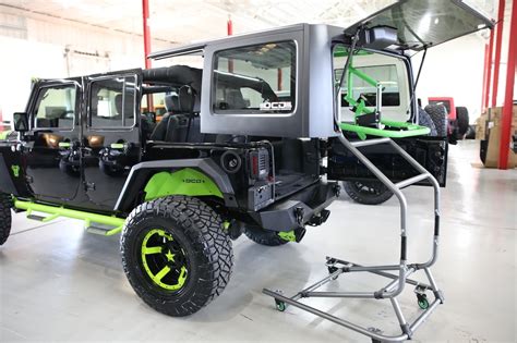 What Is the Factors Worth Considering when Choosing a Jeep Hardtop Lift? - Red Hack Fix