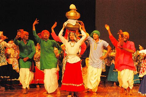 RATNAWALI: Rasiya An effort to revive an extinct dance form of haryana.1