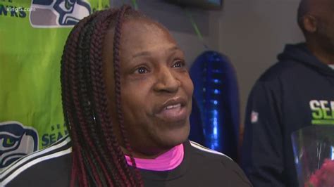 Momma Lynch celebrates her birthday with Seahawks fans and shares gameday advice for Marshawn ...