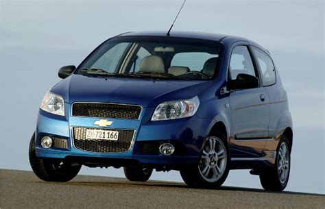 Chevrolet Aveo 2008 Hatchback (2008 - 2011) reviews, technical data, prices