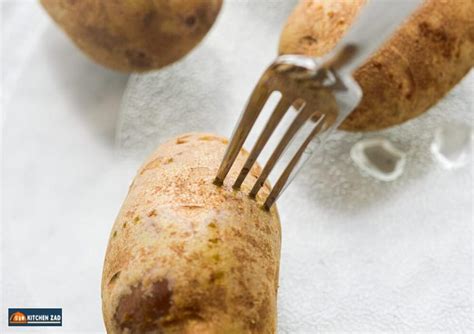 How To Boil Potatoes In Microwave? 2024 - Kitchenzad