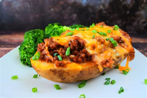 Stuffed and Loaded Baked Potatoes - Kitrusy