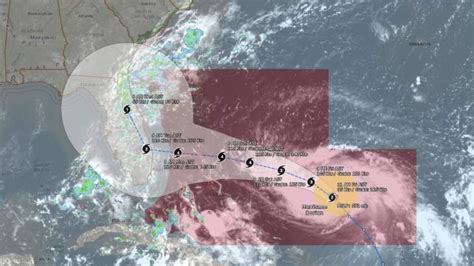 Hurricane Dorian Maps: Projected Path & Live Trackers | Heavy.com