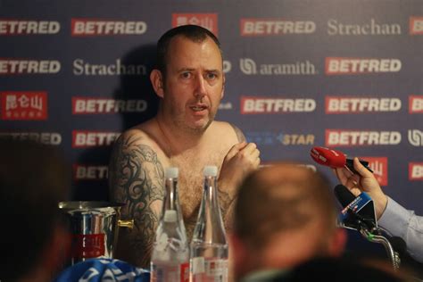 Snooker World Championship 2018: Mark Williams arrives naked to press ...