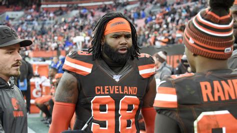 3 Cleveland Browns players who could lose their starting jobs in 2020
