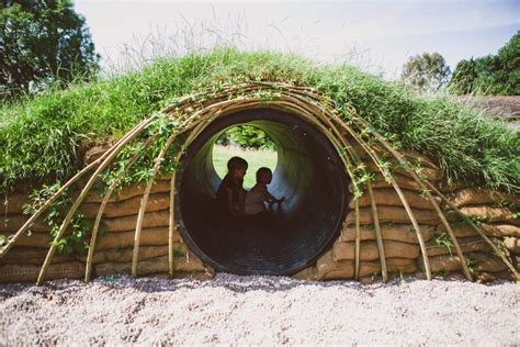 We design and build natural, stimulating ‘habitats’ and playgrounds ...