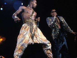 MC Hammer / Parachute Pants | 80s fashion trends, 80s fashion, Fashion